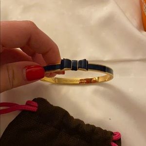gold and navy enamel bow bangle